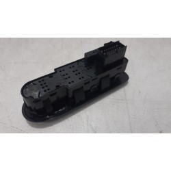 Citroen - C3 - Multi-functional window switch