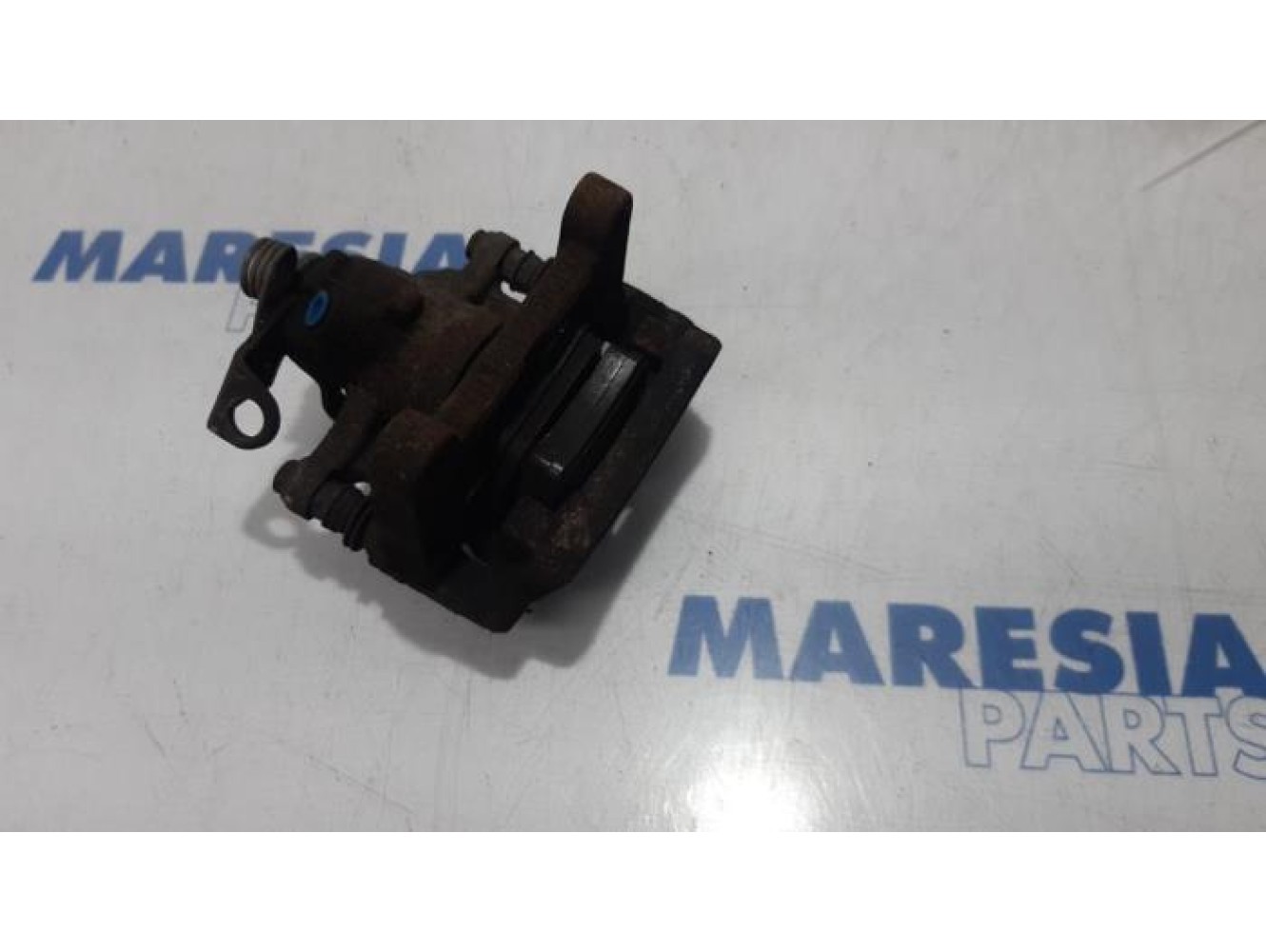 Opel - Vivaro - Rear brake calliper, left