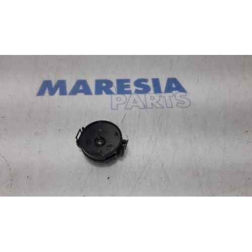 Opel - Vivaro - Rain sensor