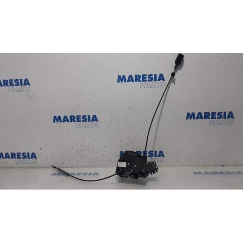 Opel - Vivaro - Door lock mechanism 2-door, right