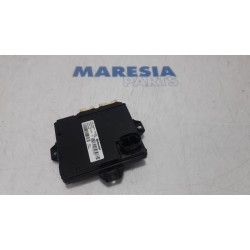 Opel - Vivaro - Central door locking module