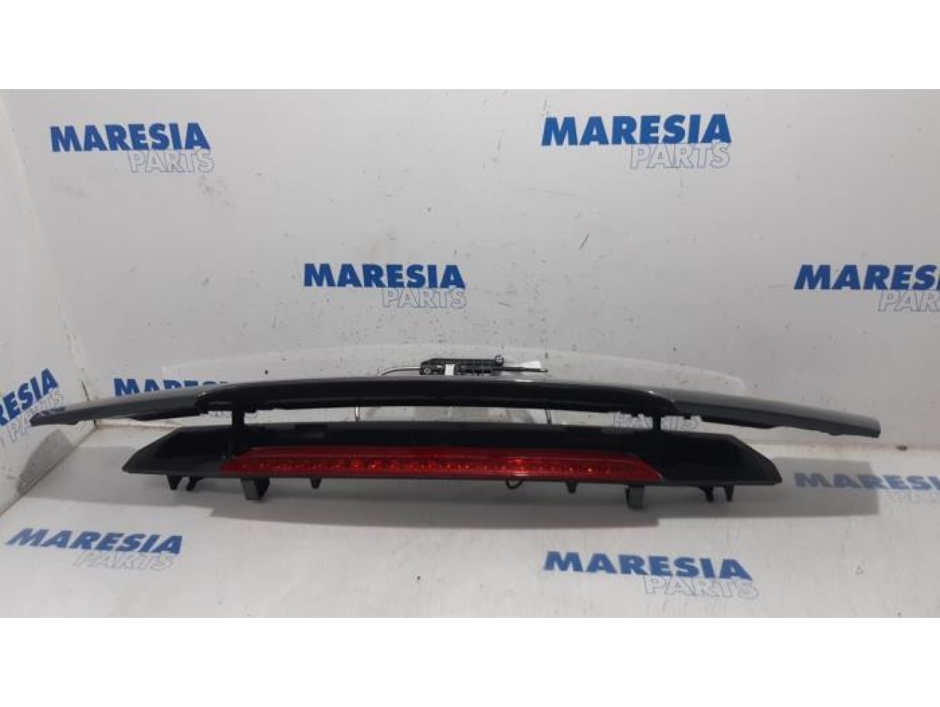 Peugeot - RCZ - Spoiler