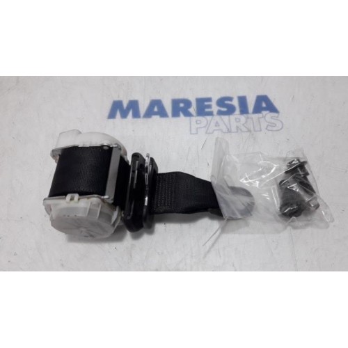 Peugeot - 107 - Rear seatbelt, right