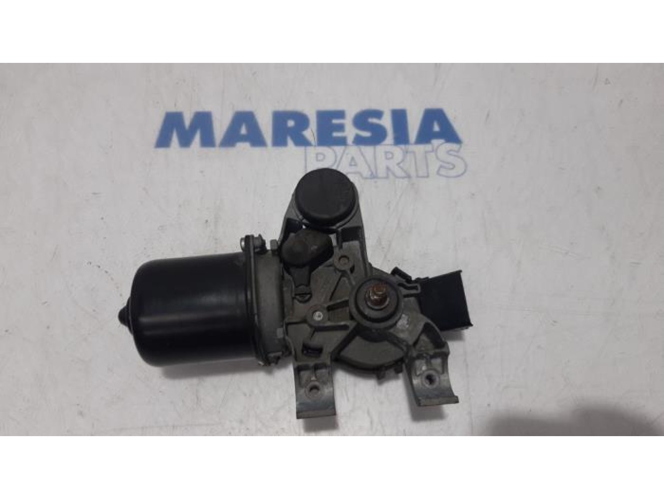 Peugeot - 107 - Front wiper motor