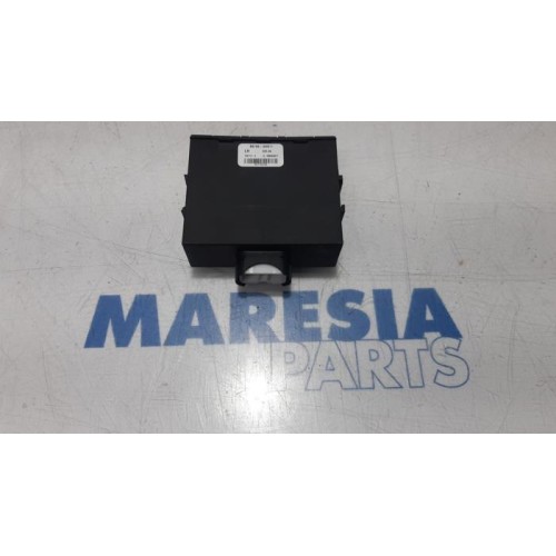 Peugeot - 107 - Module verrouillage central des portes