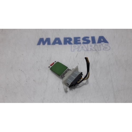 Peugeot - 107 - Heater resistor