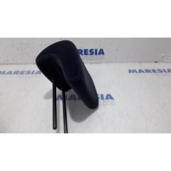 Peugeot - 206 - Headrest