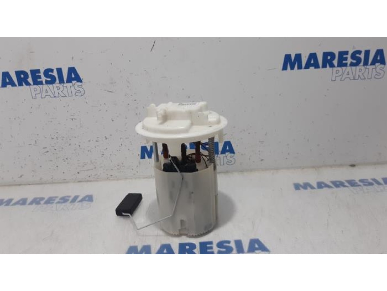 Peugeot - RCZ - Electric fuel pump