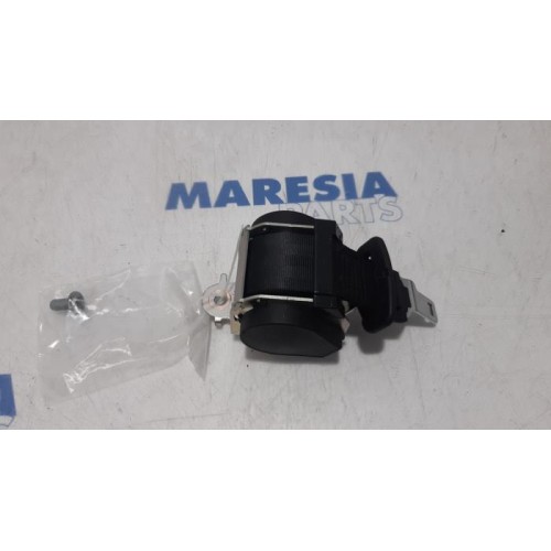 Peugeot - RCZ - Sicherheitsgurt links hinten