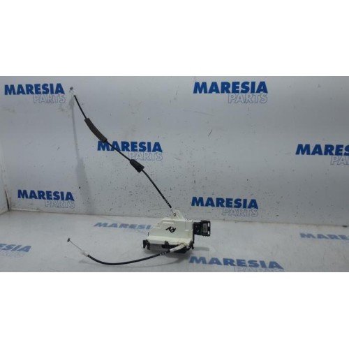 Peugeot - 308 - Front door lock mechanism 4-door, right