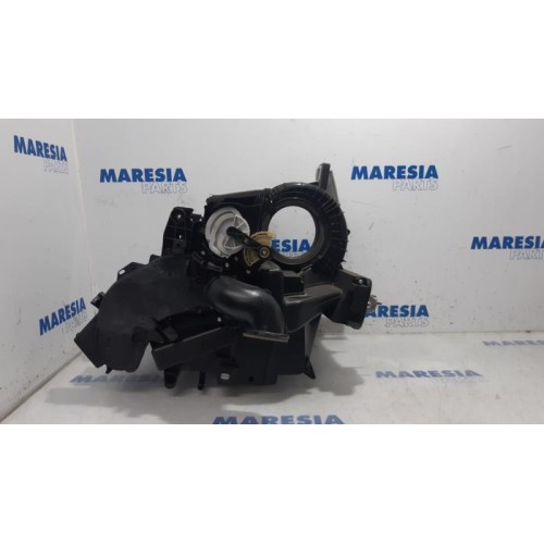 Citroen - C5 - Heater housing