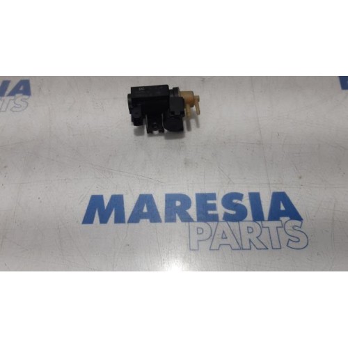 Renault - Trafic - Turbo pressure regulator