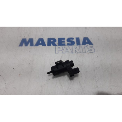 Renault - Trafic - Turbo pressure regulator