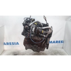 Renault - Clio - Engine