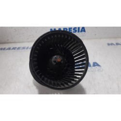 Renault - Clio - Heating and ventilation fan motor