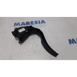 Renault - Clio - Throttle pedal position sensor