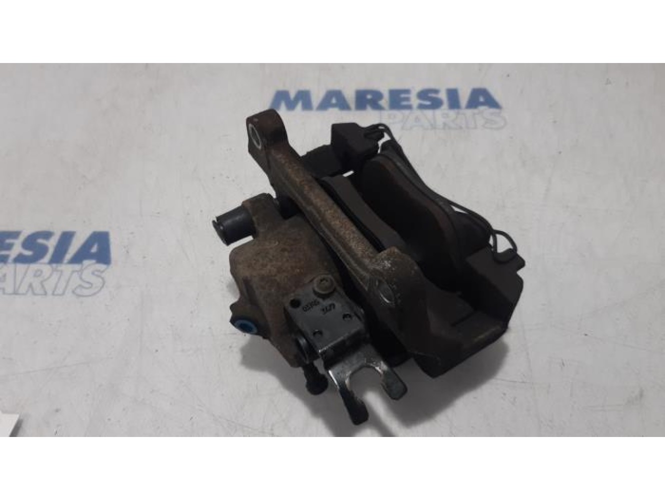 Renault - Espace - Front brake calliper, left