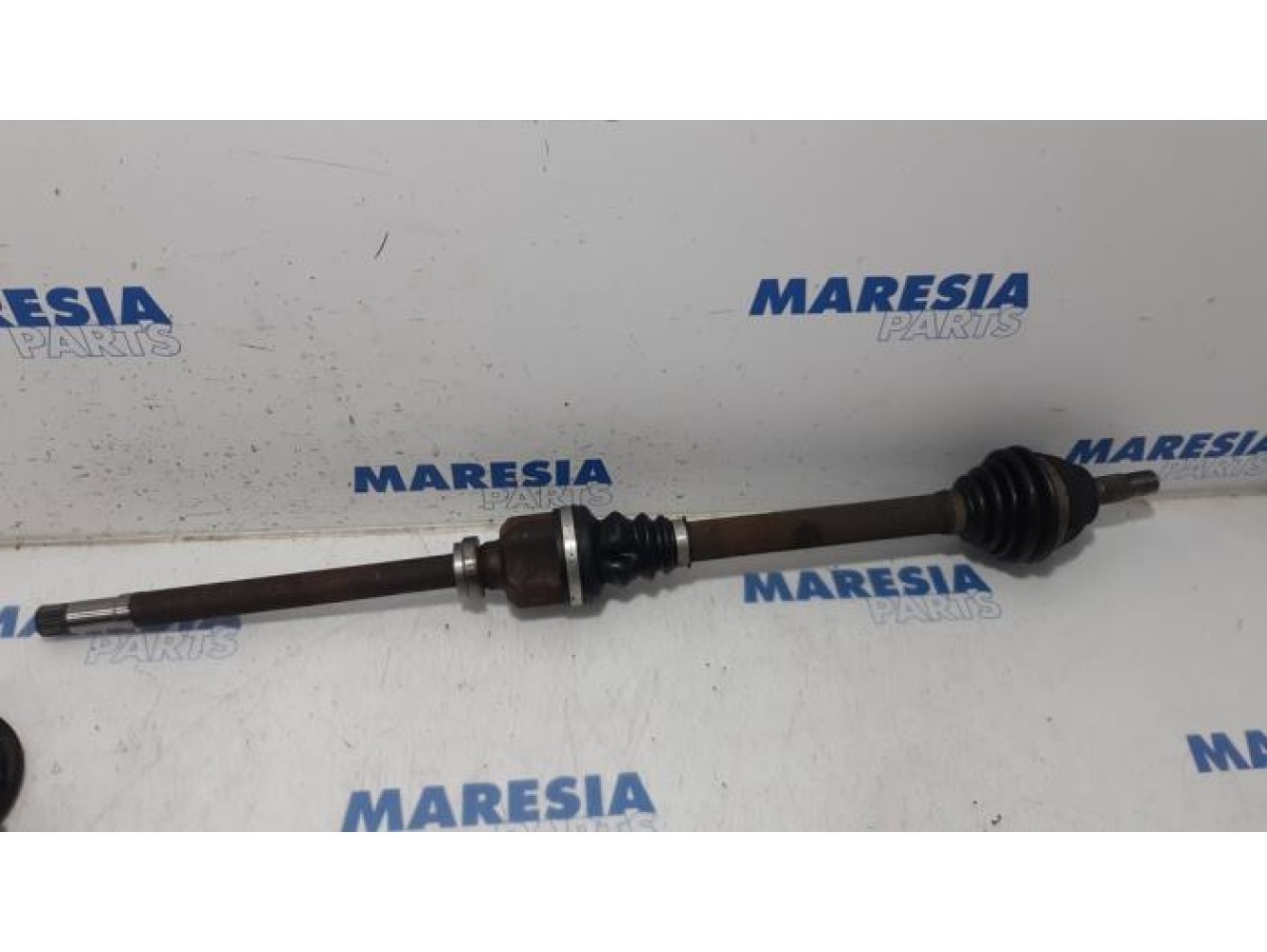 Peugeot - RCZ - Front drive shaft, right