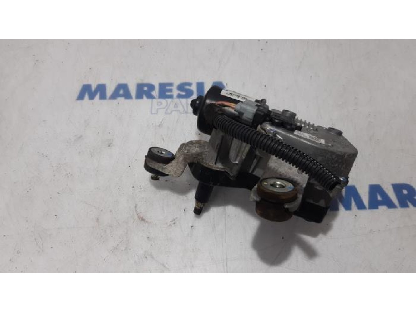 Peugeot - RCZ - Front wiper motor