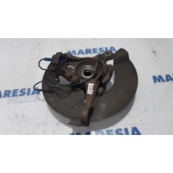 Citroen - C5 - Fusee links-voor