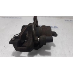 Renault - Clio - Front brake calliper, left