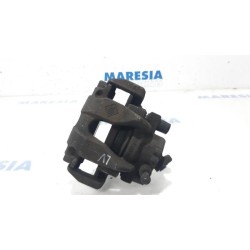 Renault - Clio - Front brake calliper, left