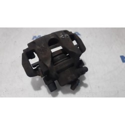 Renault - Clio - Front brake calliper, right