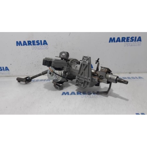 Renault - Clio - Steering column housing