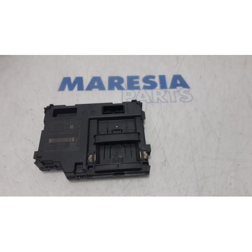 Renault - Clio - Card reader (lock)