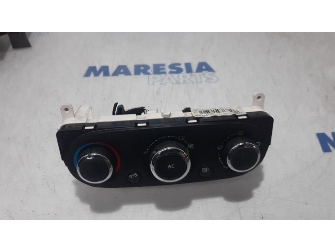 Renault - Clio - Heater control panel