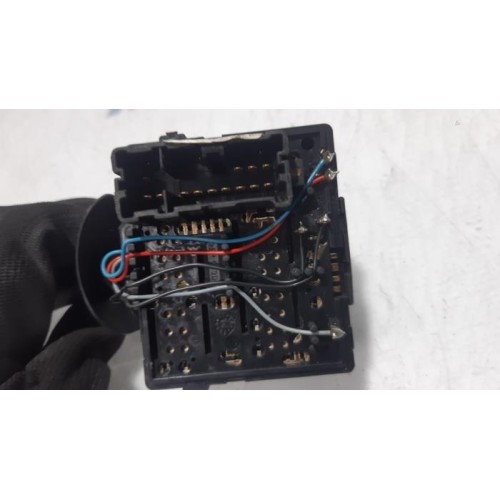Renault - Clio - Wiper switch