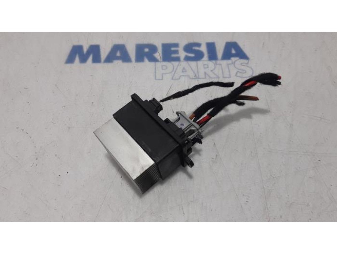 Renault - Clio - Heater resistor