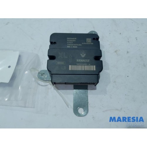 Renault - Clio - Airbag Module