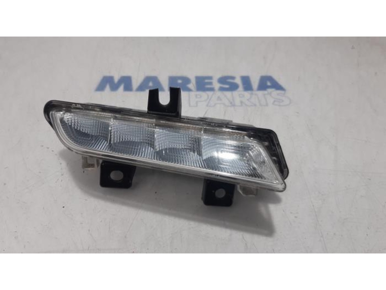 Renault - Clio - Daytime running light, right
