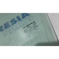 Renault - Clio - Door window 4-door, front left