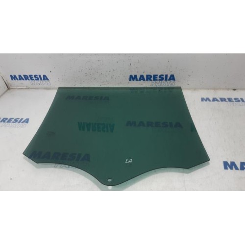Renault - Espace - Rear door window 4-door, left