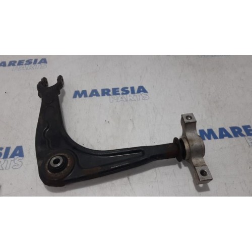 Citroen - C5 - Front lower wishbone, left