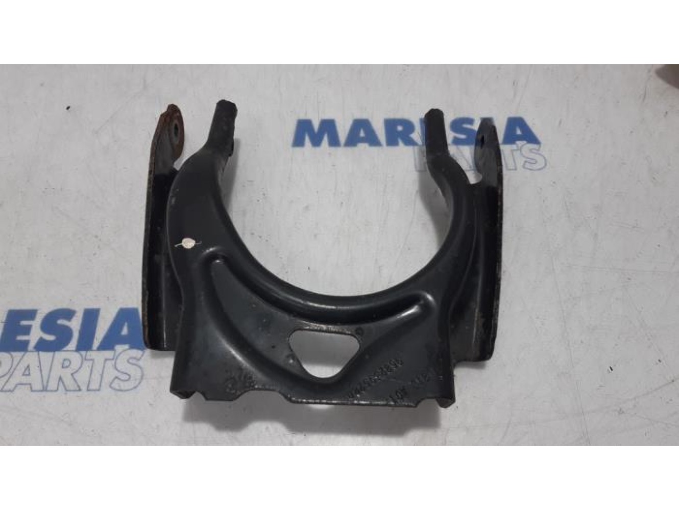 Citroen - C5 - Front upper wishbone, left