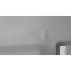 Citroen - C5 - Front windscreen washer reservoir
