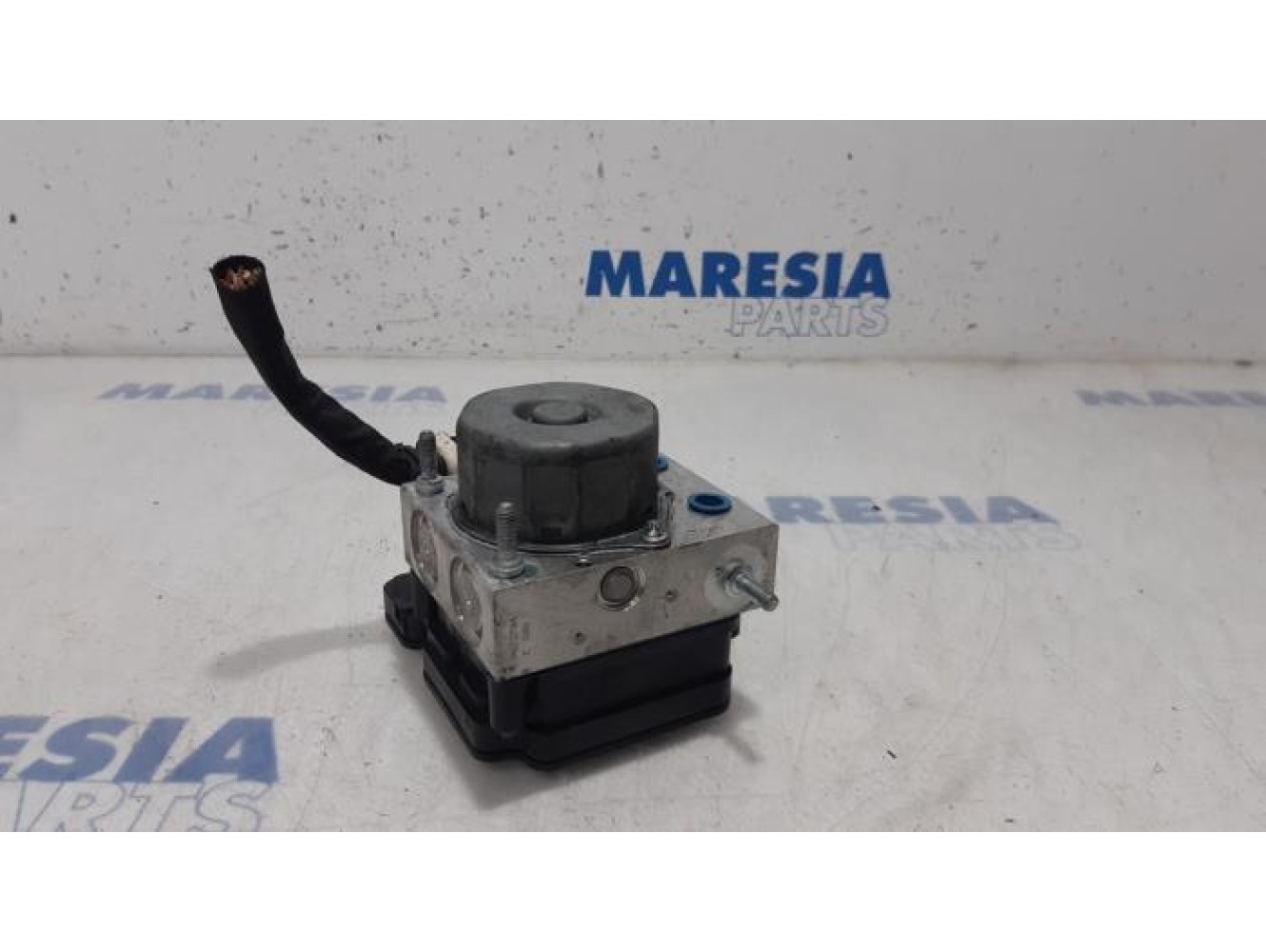 Peugeot - 308 - ABS Pumpe