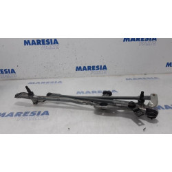 Peugeot - 308 - Wiper mechanism