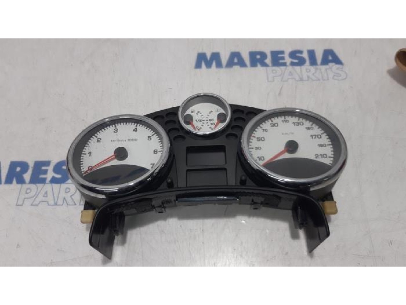 Peugeot - 207 - Instrument panel