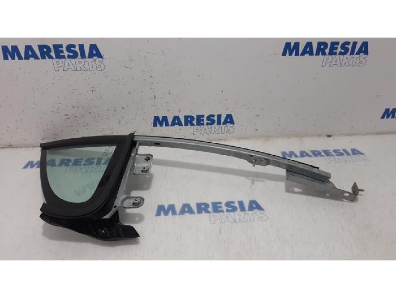 Peugeot - 207 - Dreieckfenster links vorne