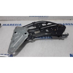 Peugeot - 207 - Rear window mechanism 2-door, left