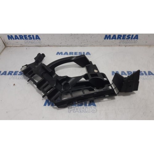 Renault - Espace - Rear bumper bracket, right