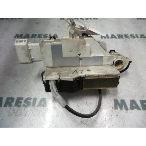 Peugeot - 407 - Door lock mechanism 4-door, front left