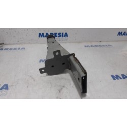 Renault - Espace - Front bumper bracket, right