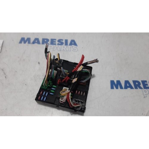 Renault - Espace - Fuse box