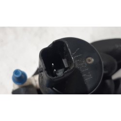 Renault - Espace - Windscreen washer pump