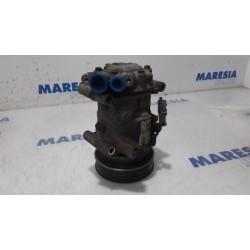Renault - Clio - Air conditioning pump
